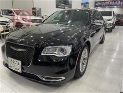 کرایسلەر 300